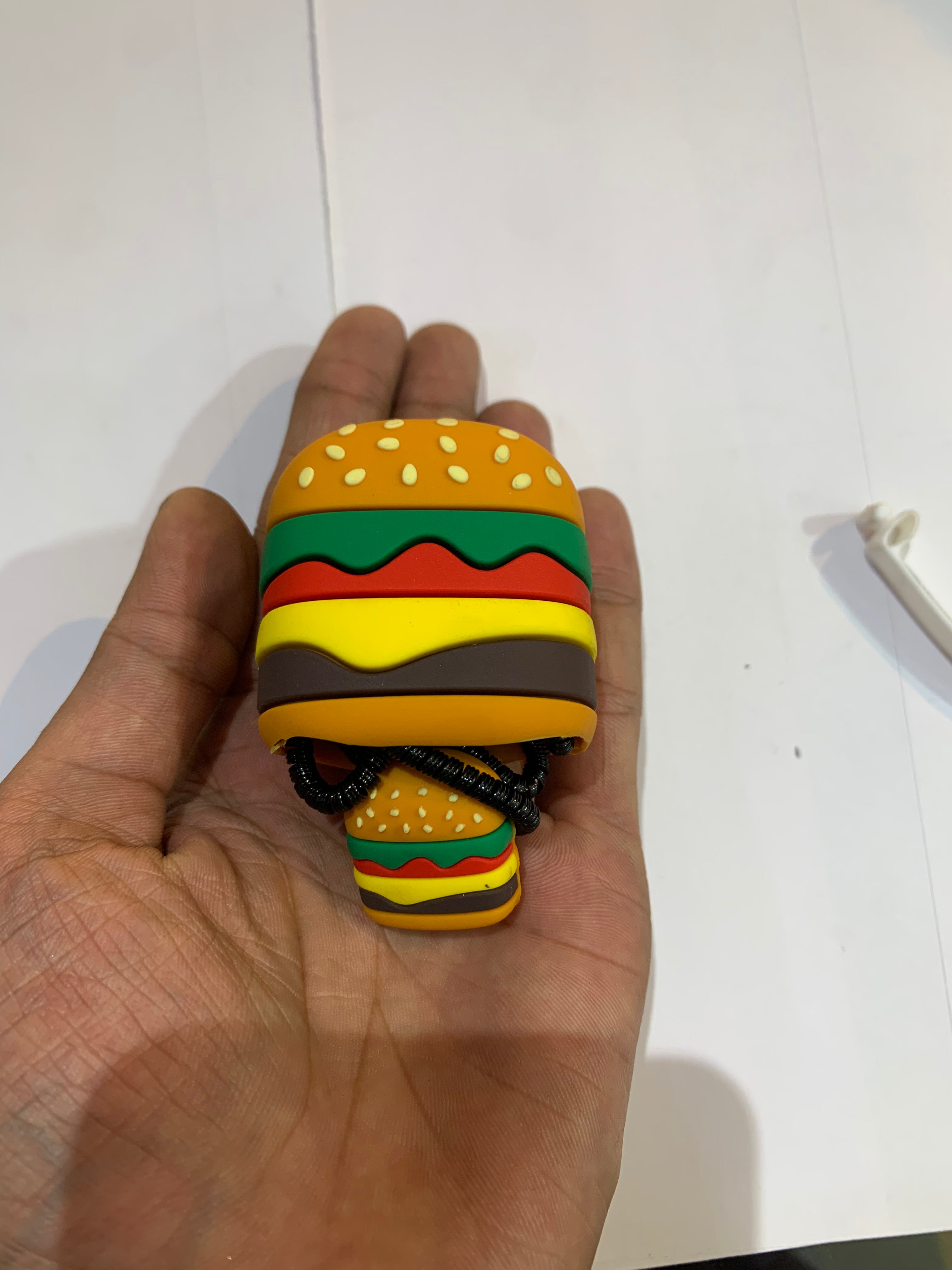 Burger ( Charger cover 20W )