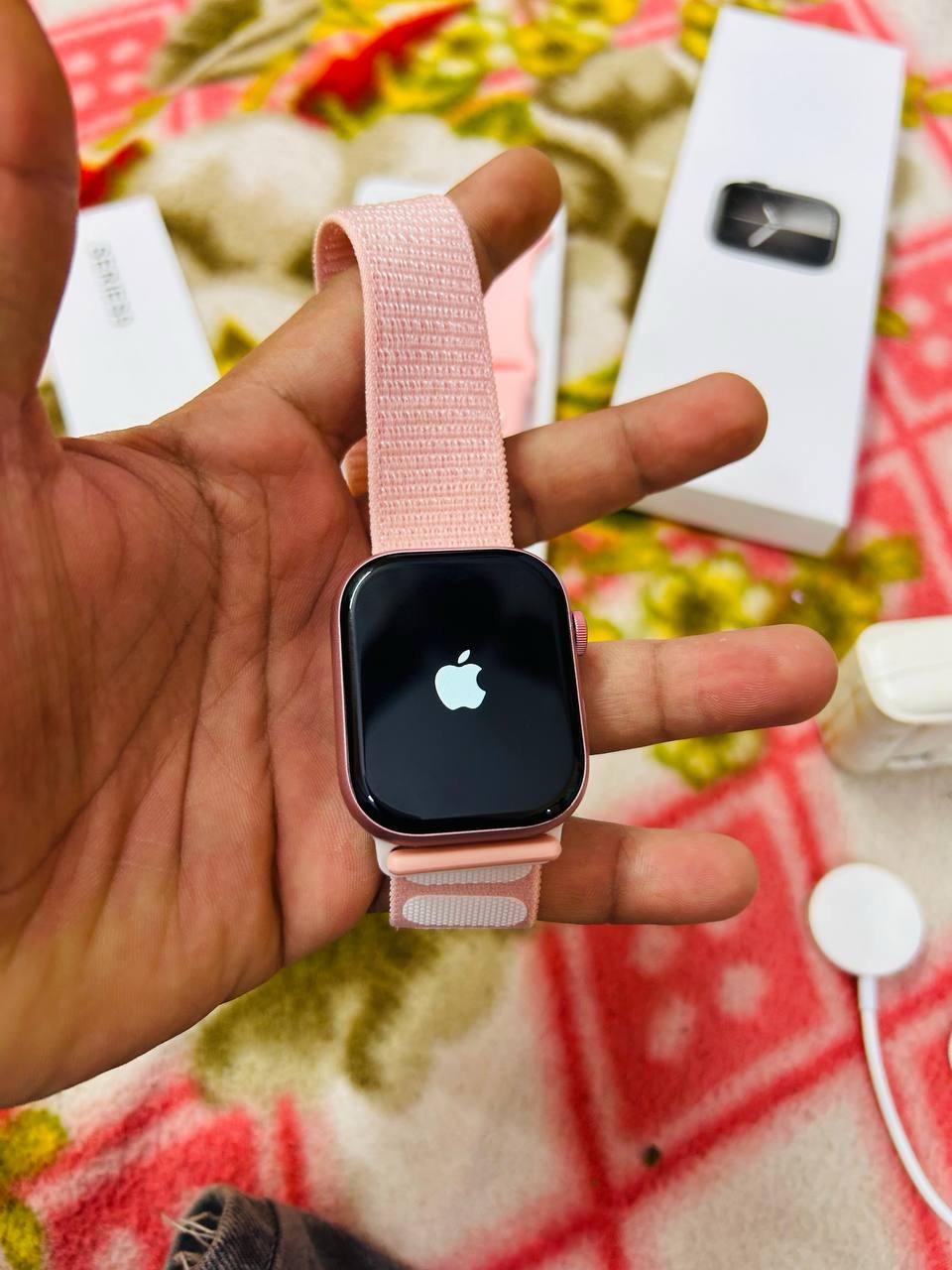 Series 9 Watch With Apple Logo